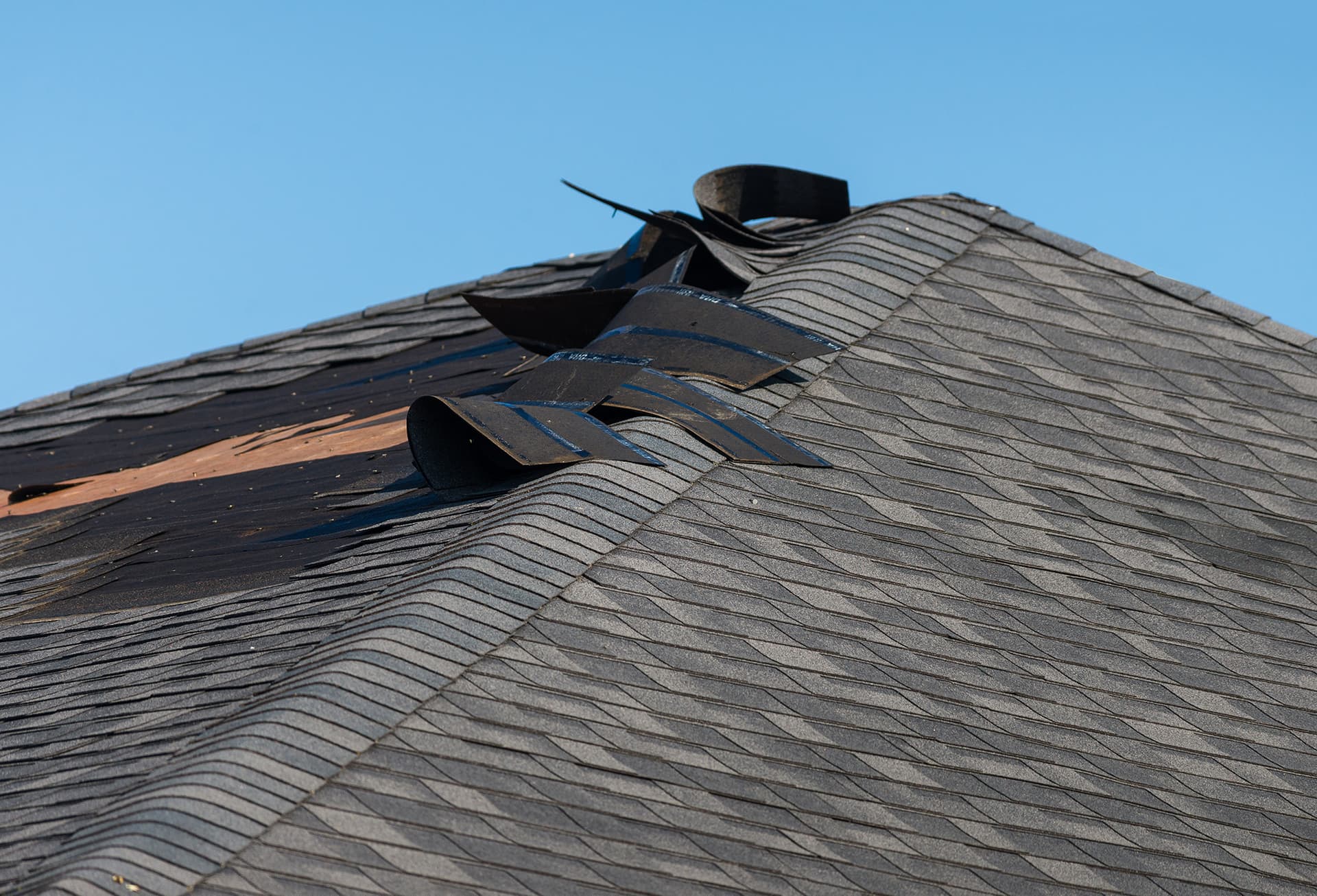 Roof repair benefits in the Pacific Northwest
